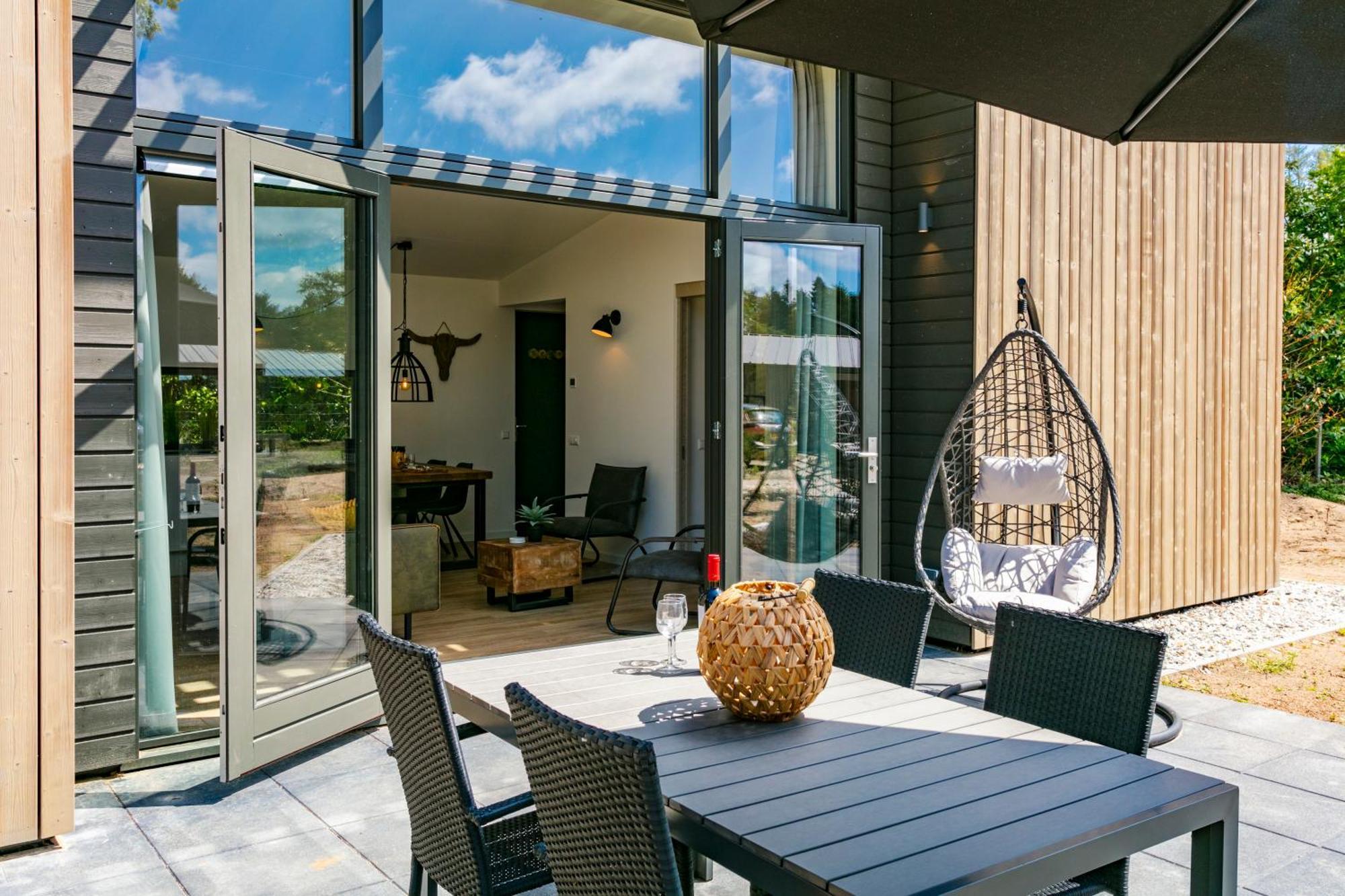 Dutchen Zeegser Duinen Suitelodges Exterior photo