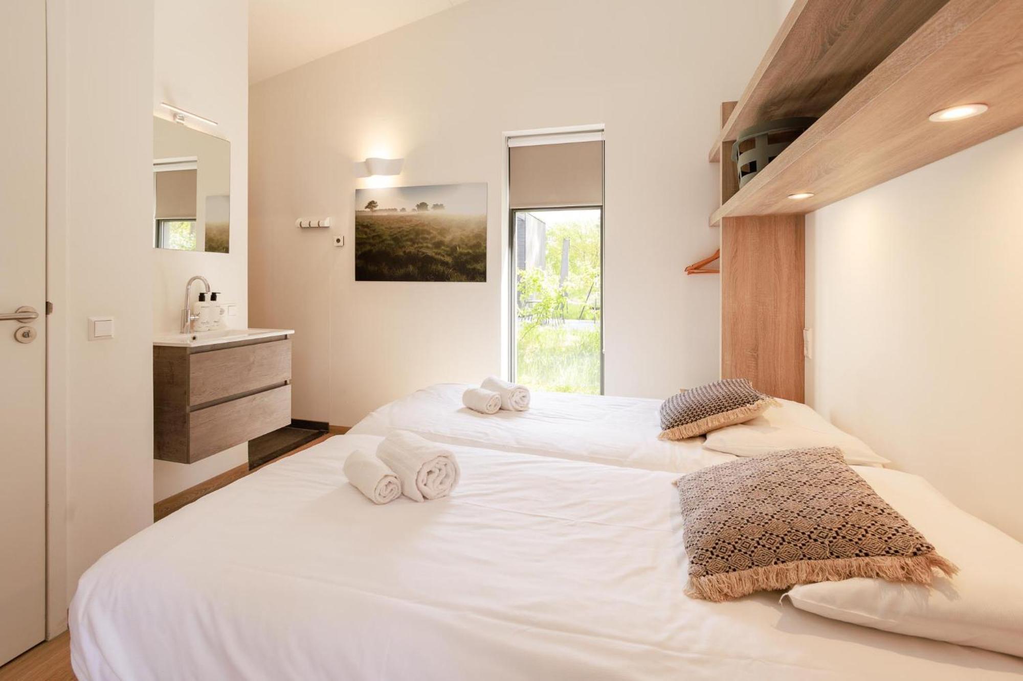 Dutchen Zeegser Duinen Suitelodges Exterior photo